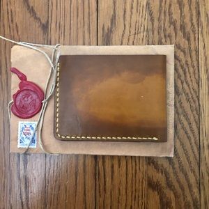 Mens leather hand made wallet. Bifold. Brand new no tags. Leonadem UK company.